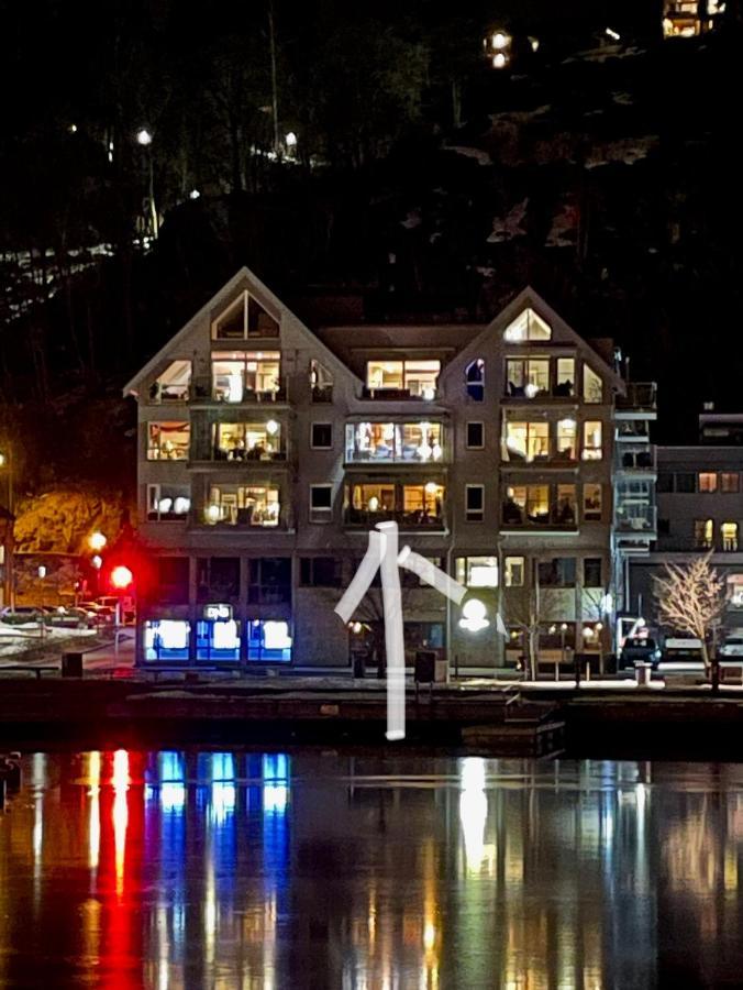 Holmestrand, Leilighet Pa Bryggekanten 外观 照片